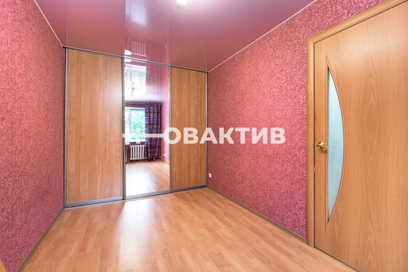 
  Продается 3-комн. квартира, 58 м², Республиканская ул, д. 15
. Фото 12.