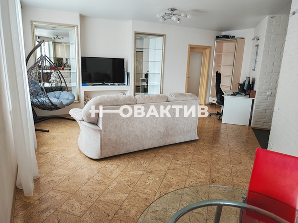 
  Продается 3-комн. квартира, 84.2 м², Гребенщикова ул, д. 8
. Фото 12.