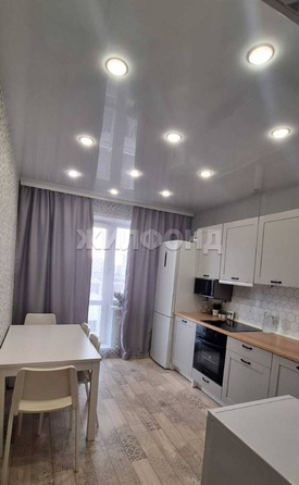 
  Продается 2-комн. квартира, 63.7 м², Николая Сотникова ул, д. 12
. Фото 2.