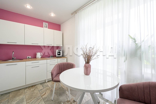 
  Продается 2-комн. квартира, 69.2 м², Федора Горячева ул, д. 59
. Фото 2.