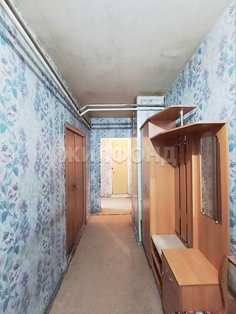 
  Продается 4-комн. квартира, 77.2 м², В. Высоцкого ул, д. 41
. Фото 9.