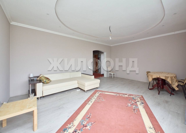 
  Продается дом, 540 м², Новосибирск
. Фото 7.