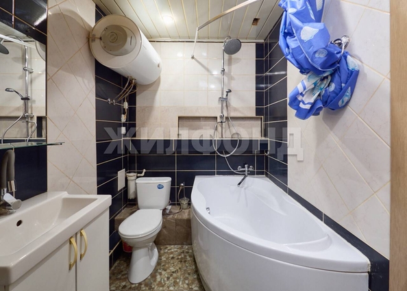
  Продается 2-комн. квартира, 66.9 м², Локтинская ул (Светлый мкр-н), д. 12
. Фото 9.