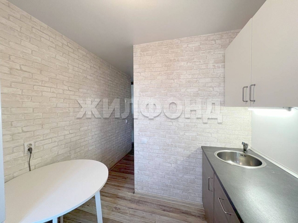 
  Продается 1-комн. квартира, 30.3 м², Линейная ул, д. 49
. Фото 6.
