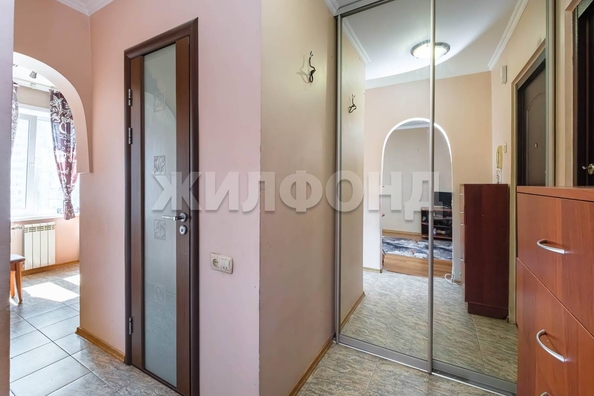 
  Продается 1-комн. квартира, 29.5 м², Ленинградская ул, д. 149
. Фото 3.