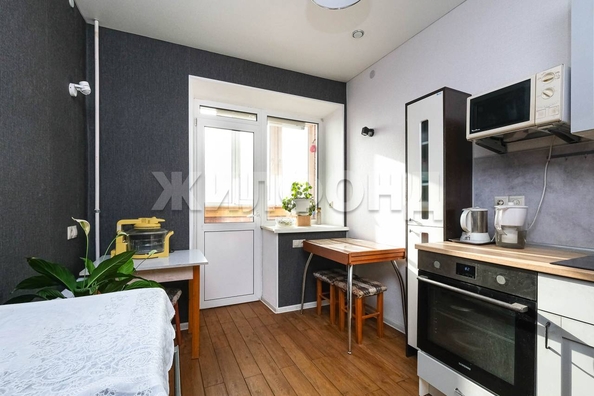 
  Продается 1-комн. квартира, 34.6 м², Фабричная ул, д. 22
. Фото 3.