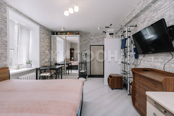 
  Продается 2-комн. квартира, 33 м², Титова ул, д. 7
. Фото 5.