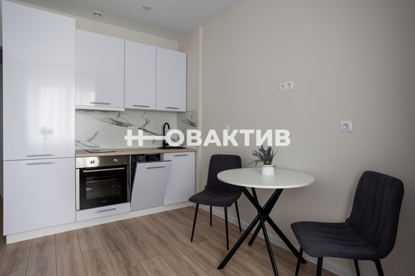 
  Продается 2-комн. квартира, 43 м², Гармония мкр, д. 11
. Фото 6.