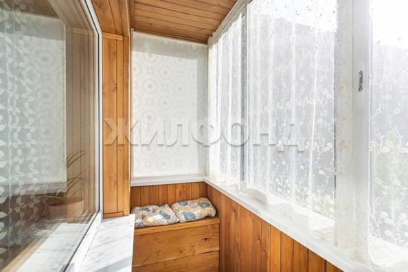 
  Продается 2-комн. квартира, 41 м², Эйхе ул, д. 9а
. Фото 16.