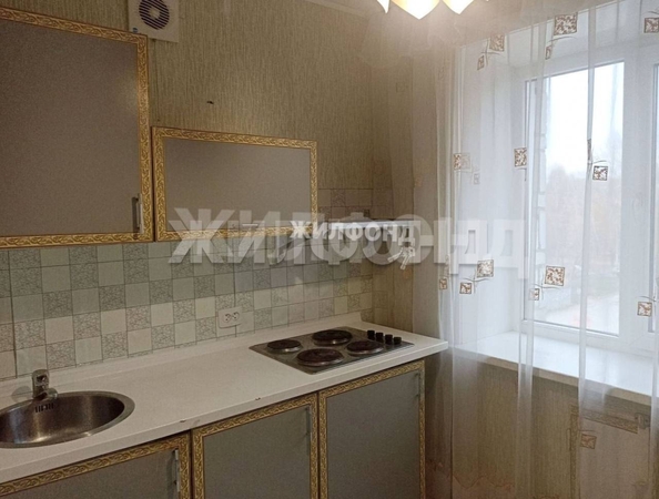 
  Продается 3-комн. квартира, 58 м², Зорге ул, д. 179/1
. Фото 1.