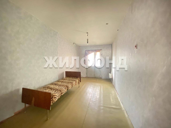
  Продается 3-комн. квартира, 60.7 м², Связистов ул, д. 11
. Фото 4.