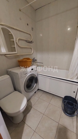 
  Сдается 1-комн. квартира, 32 м², Новогодняя ул, д. 21
. Фото 8.