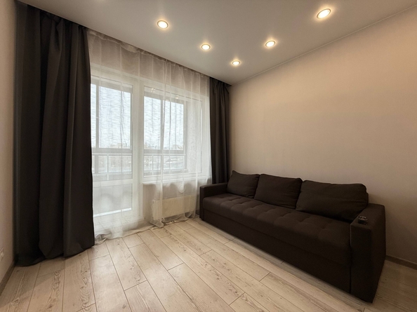 
  Сдается посуточно 1-комн. квартира, 40 м², Николая Островского ул, д. 195
. Фото 8.