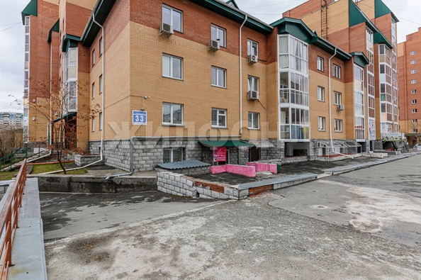 
  Продается 1-комн. квартира, 42.8 м², В. Высоцкого ул, д. 33
. Фото 12.