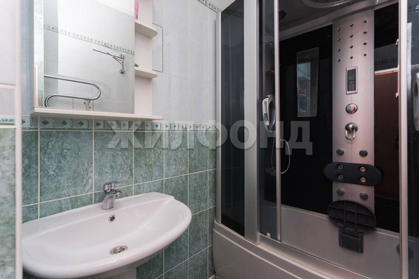 
  Продается 3-комн. квартира, 86.8 м², В. Высоцкого ул, д. 33
. Фото 14.