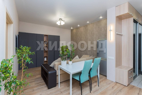 
  Продается 3-комн. квартира, 55 м², Кавалерийская ул, д. 7
. Фото 2.