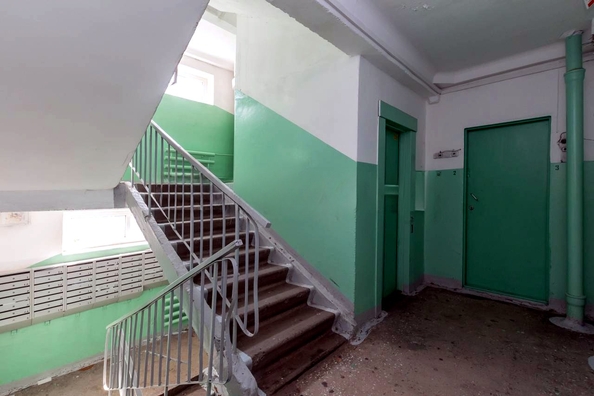 
  Продам 1-комн. квартиру, 37 м², Петухова ул, д. 130/2
. Фото 5.