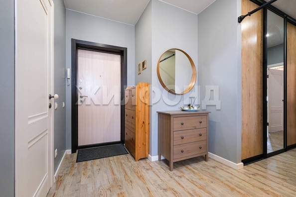 
  Продается 2-комн. квартира, 53.9 м², Кирова ул, д. 236
. Фото 2.