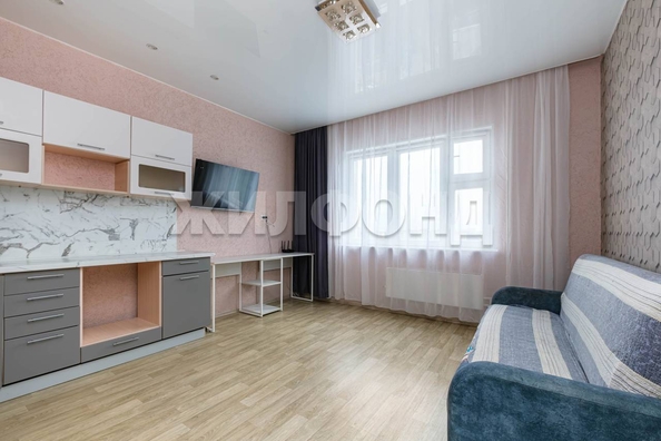 
  Продается 3-комн. квартира, 48 м², Виктора Уса ул, д. 11
. Фото 2.
