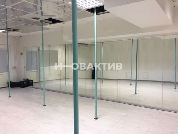 
  Продается универсальное помещение, 277 м², Карла Маркса пр-кт, д. 47/1
. Фото 10.