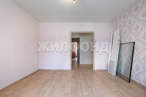 
  Продается 3-комн. квартира, 63.7 м², Новосибирская ул, д. 12
. Фото 15.
