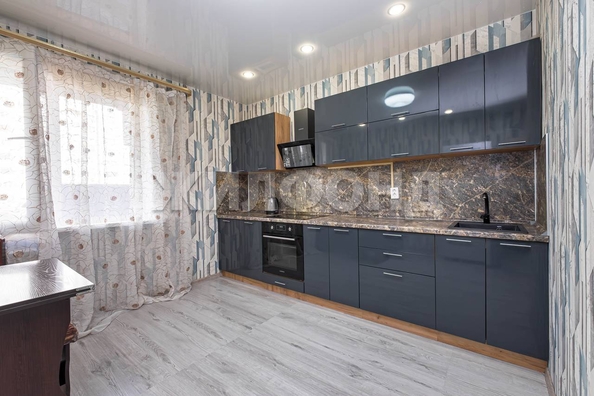 
  Продается 2-комн. квартира, 62 м², Авиастроителей ул, д. 18
. Фото 1.