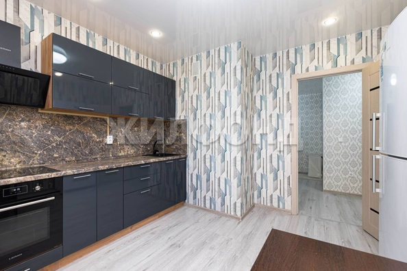 
  Продается 2-комн. квартира, 62 м², Авиастроителей ул, д. 18
. Фото 3.