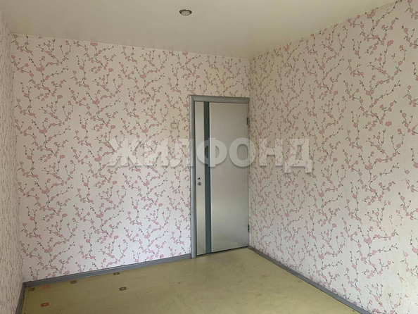 
  Продается 2-комн. квартира, 51 м², Связистов ул, д. 113
. Фото 4.