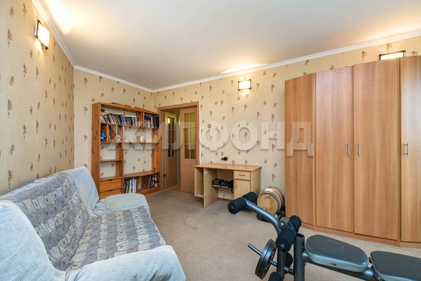 
  Продается 4-комн. квартира, 108.7 м², Краснообск, д. 212
. Фото 9.