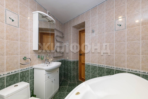 
  Продается 4-комн. квартира, 108.7 м², Краснообск, д. 212
. Фото 14.