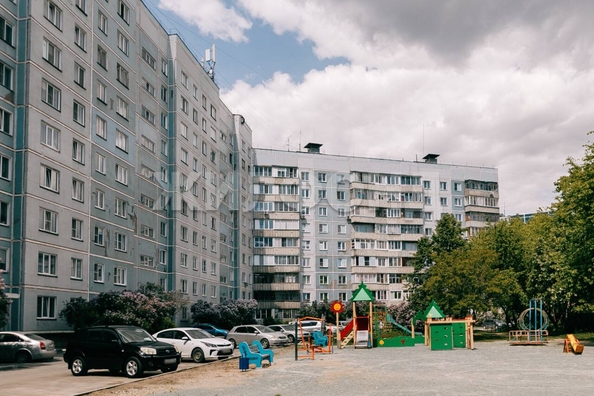 
  Продается 4-комн. квартира, 108.7 м², Краснообск, д. 212
. Фото 17.