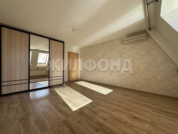 
  Продается 4-комн. квартира, 163.4 м², Зеленый Бор мкр, д. 5
. Фото 6.