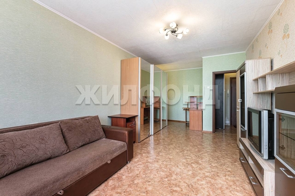 
  Продается 1-комн. квартира, 38.1 м², Медкадры ул, д. 1
. Фото 4.