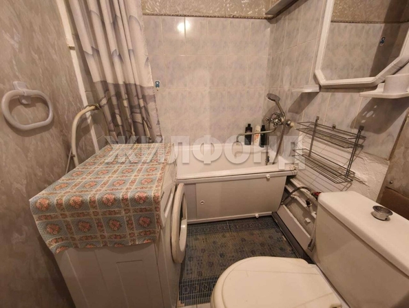 
  Продается 2-комн. квартира, 46 м², Сибирская ул, д. 28
. Фото 6.