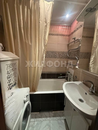 
  Продается 4-комн. квартира, 74 м², Гусинобродское ш, д. 27
. Фото 25.