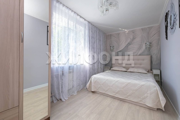 
  Продается 2-комн. квартира, 42 м², Коченевская ул, д. 1а
. Фото 10.