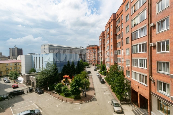 
  Продается 2-комн. квартира, 88.5 м², Вокзальная магистраль ул, д. 10
. Фото 14.