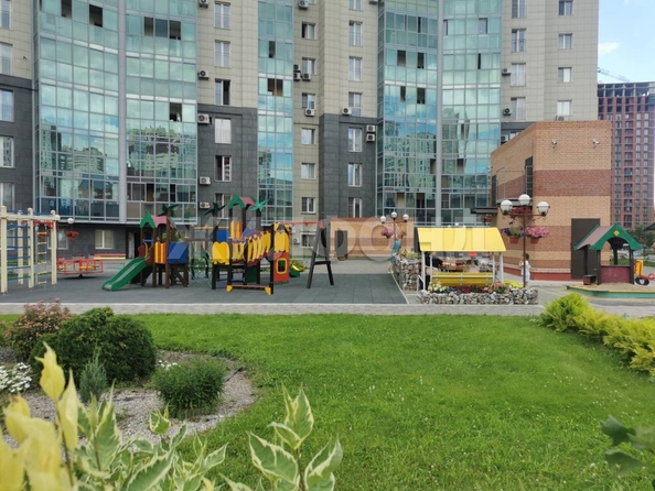 
  Продается 3-комн. квартира, 86.3 м², Шевченко ул, д. 15
. Фото 7.