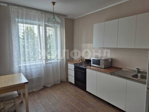 
  Сдается 2-комн. квартира, 63 м², Демакова ул, д. 6
. Фото 6.