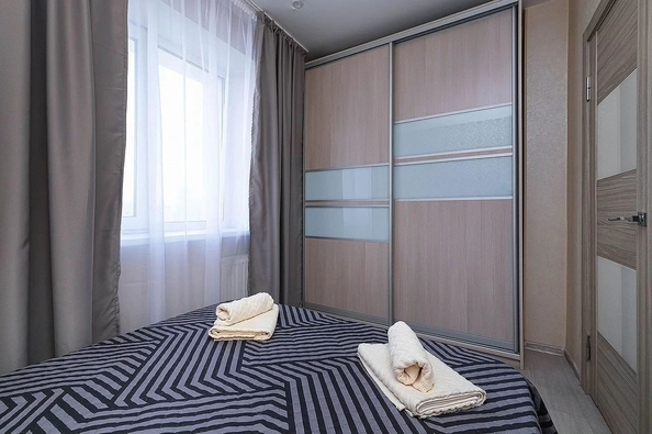 
  Сдается посуточно 1-комн. квартира, 40 м², Фабричная ул, д. 22
. Фото 5.