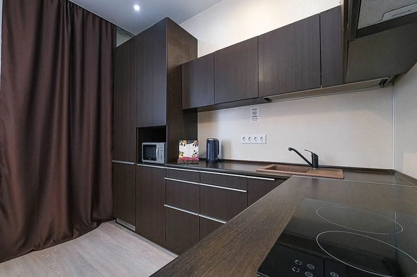 
  Сдается посуточно 1-комн. квартира, 40 м², Фабричная ул, д. 22
. Фото 6.