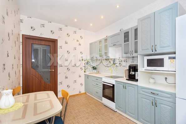 
  Продается 1-комн. квартира, 36.8 м², Молодежная ул, д. 8
. Фото 4.