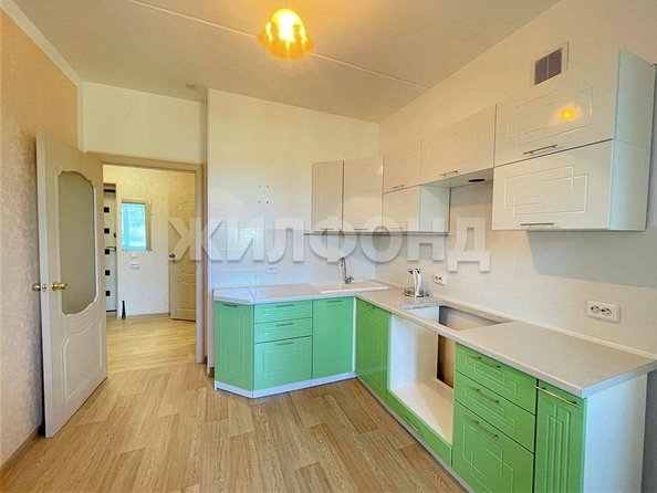 
  Продается 1-комн. квартира, 37.9 м², Рассветная ул, д. 10
. Фото 2.