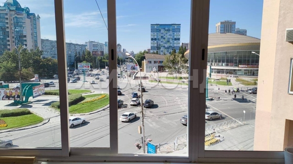 
  Продается 1-комн. квартира, 30.8 м², Челюскинцев ул, д. 46
. Фото 12.