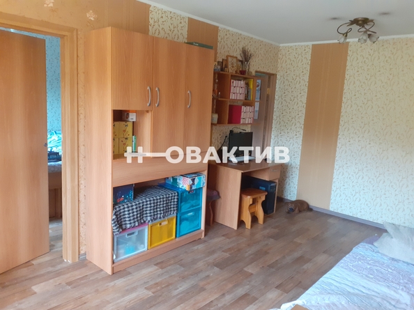 
  Продается 3-комн. квартира, 57.4 м², Есенина ул, д. 53
. Фото 1.