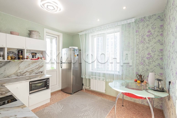 
  Продается 2-комн. квартира, 61.9 м², Никольский пр-кт, д. 15
. Фото 9.