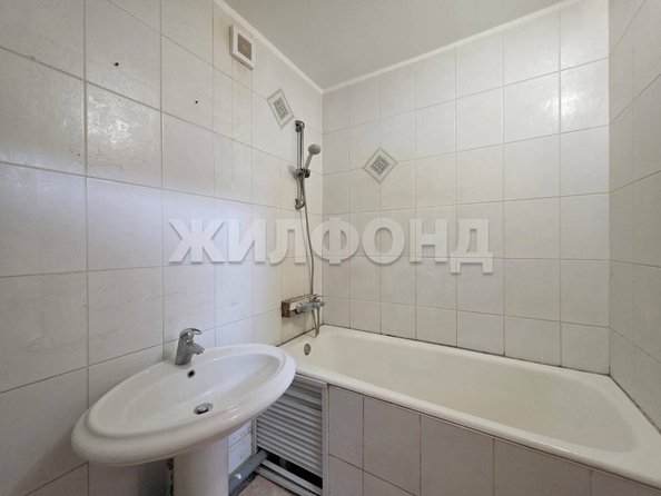
  Продается 2-комн. квартира, 56.3 м², Грибоедова ул, д. 32/3
. Фото 9.