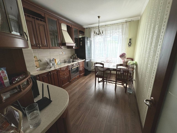 
  Продается 3-комн. квартира, 65.6 м², Российская ул, д. 10
. Фото 1.