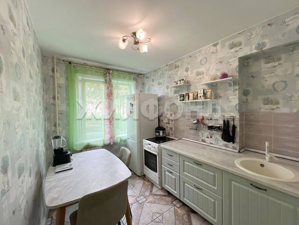 
  Продается 3-комн. квартира, 61.6 м², Железнодорожная ул, д. 8
. Фото 2.