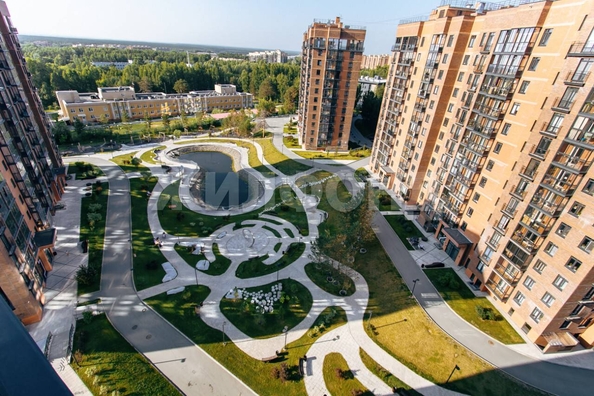 
  Продается 4-комн. квартира, 105.8 м², Охотская ул, д. 88/3
. Фото 33.
